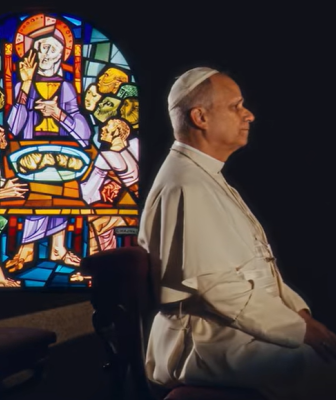POPE LEO VIX PRAYING IN THE CHAPEL FOR PRIESTS AND CHAPLAINS